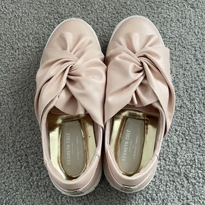 Kenneth Cole | Dubb Twist Blush Sneaks size 1